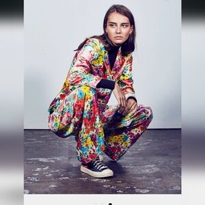 Les Reversies Velvet Floral Jacket Pants Suit 2 Items Sz 4
